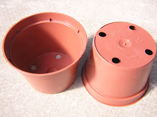 Pots ronds 10 cm Ø x 7,5 cm H (Soparco) 