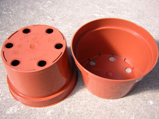 Pots ronds 14 cm Ø x  8,5 cm H (Soparco)   - paquet de 10
